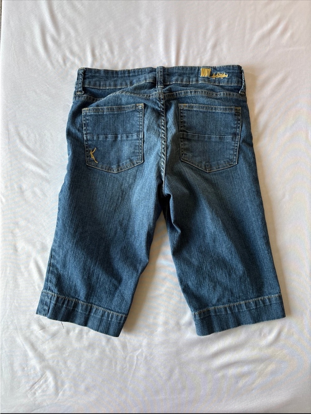 Kut from the Kloth Medium Blue Denim Cuffed Jean Shorts